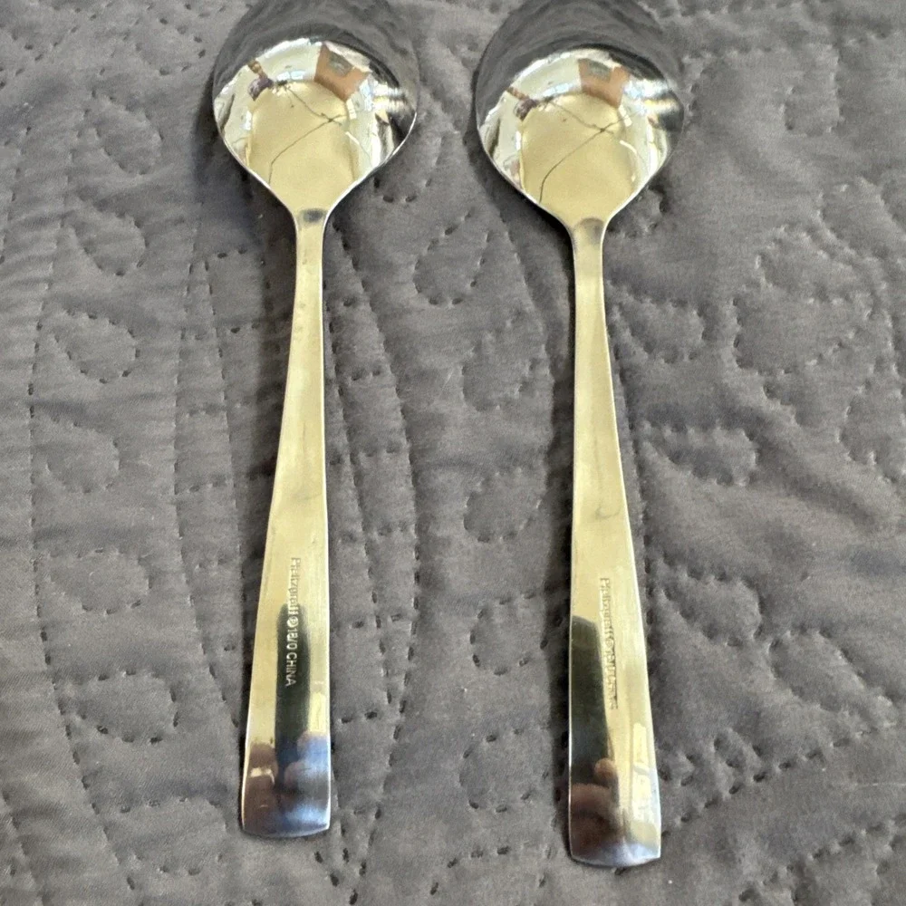 2 Pfaltzgraff Stainless Glossy Soup Spoon Flatware 18/0 Silverware Square End 7